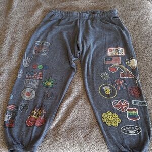Lauren Moshi Gray womans Graphic Patch Sweatpants with Multicolor Patches